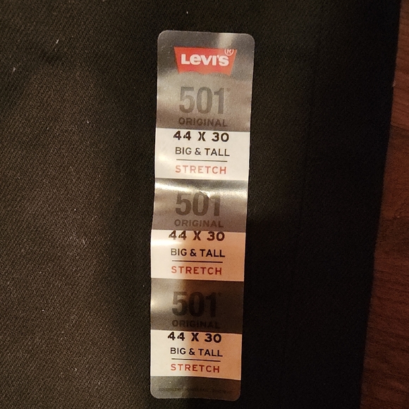 Levi's Men's Relaxed Black Jeans - Picture 3 of 8